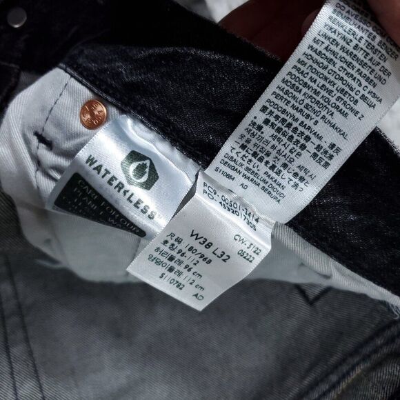 Levi's Premium 501 Original Straight Jeans Faded Black Distressed Size 38 X 32 - Picture 5 of 11